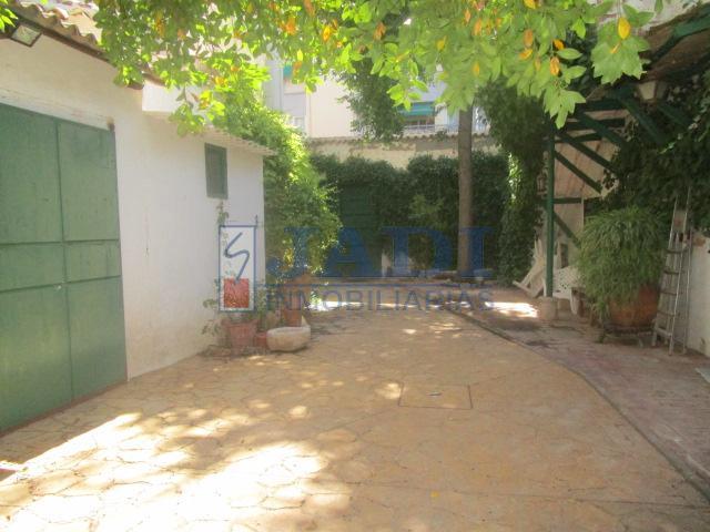 Venta de casa en Valdepeñas