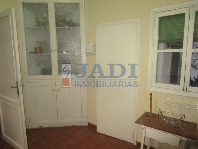 Venta de casa en Valdepeñas
