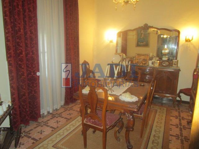 Venta de casa en Valdepeñas