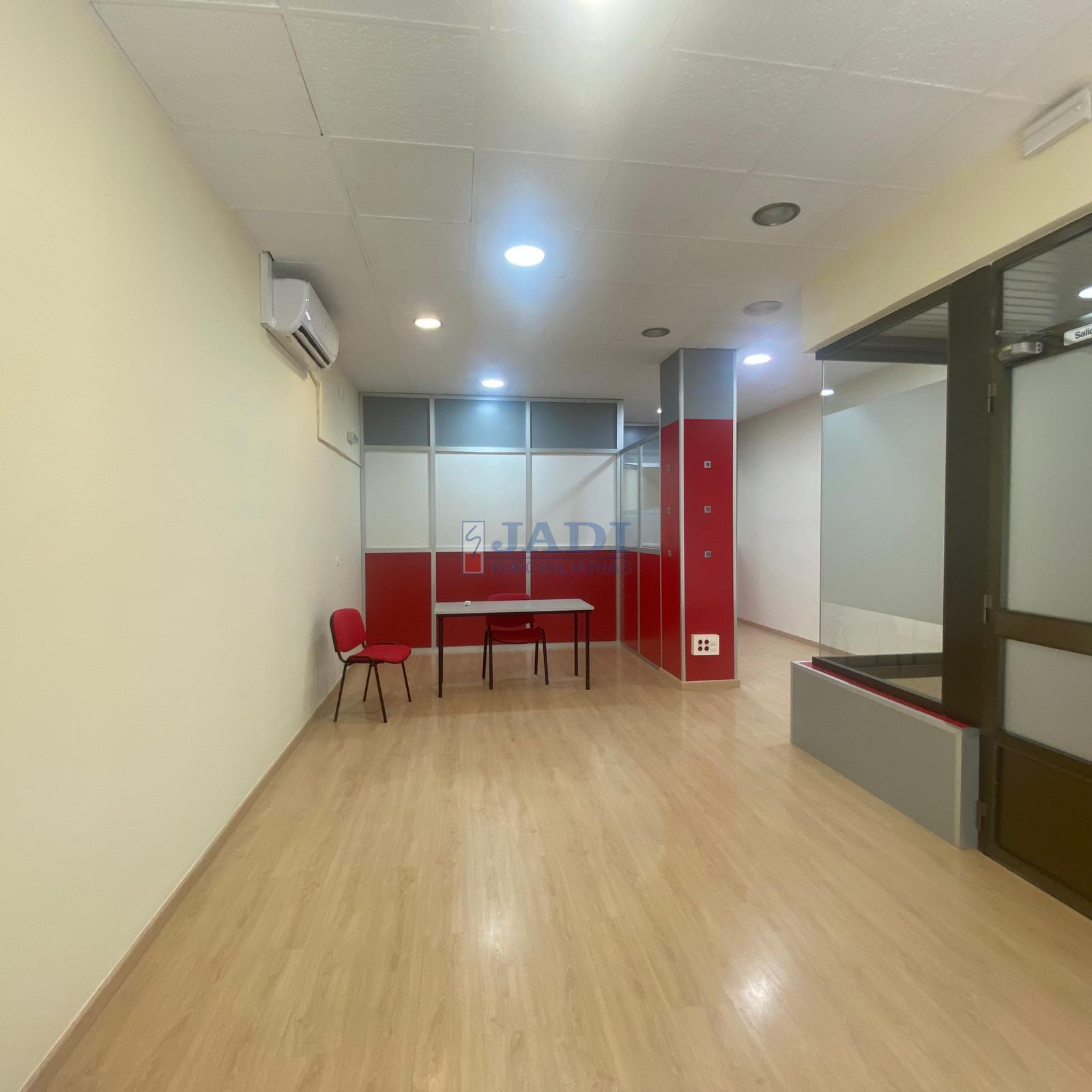 Alquiler de local en Valdepeñas