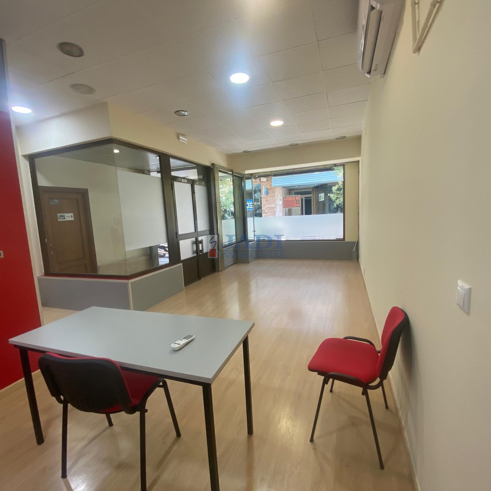 Alquiler de local en Valdepeñas