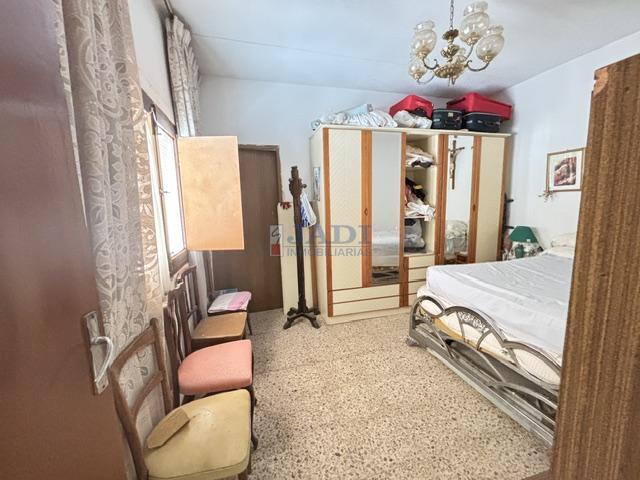 Venta de casa en Valdepeñas