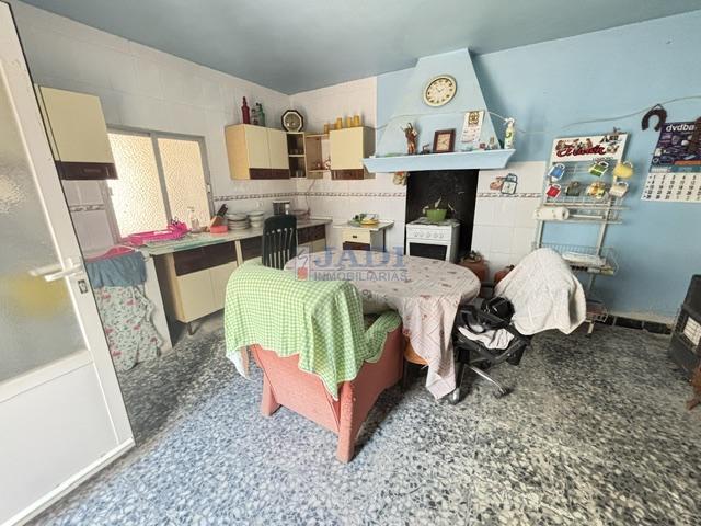 Venta de casa en Valdepeñas