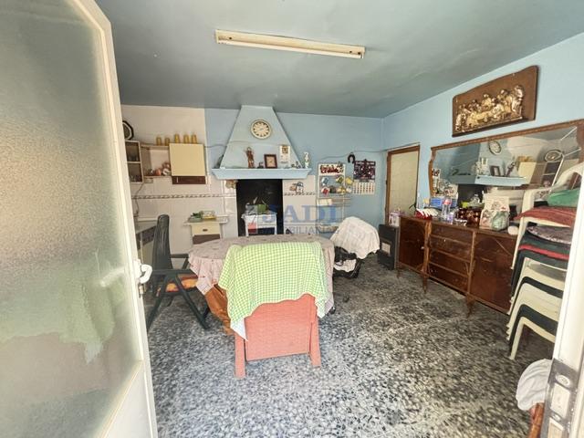 Venta de casa en Valdepeñas