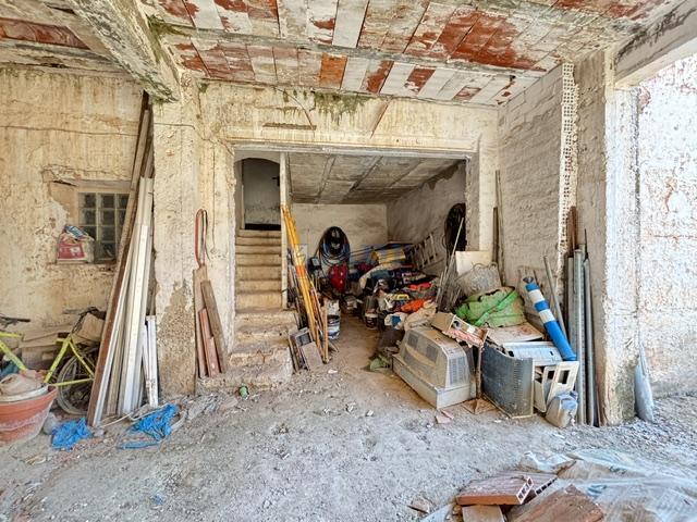 Venta de casa en Valdepeñas