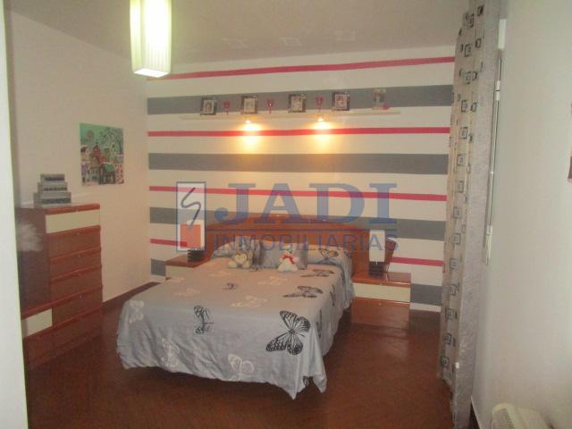 Venta de casa en Valdepeñas