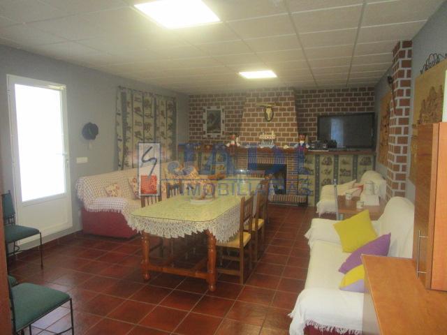 Venta de casa en Valdepeñas