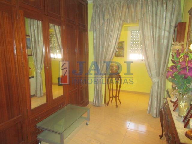Venta de piso en Valdepeñas