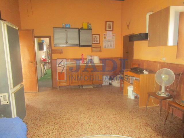 Venta de casa en Valdepeñas