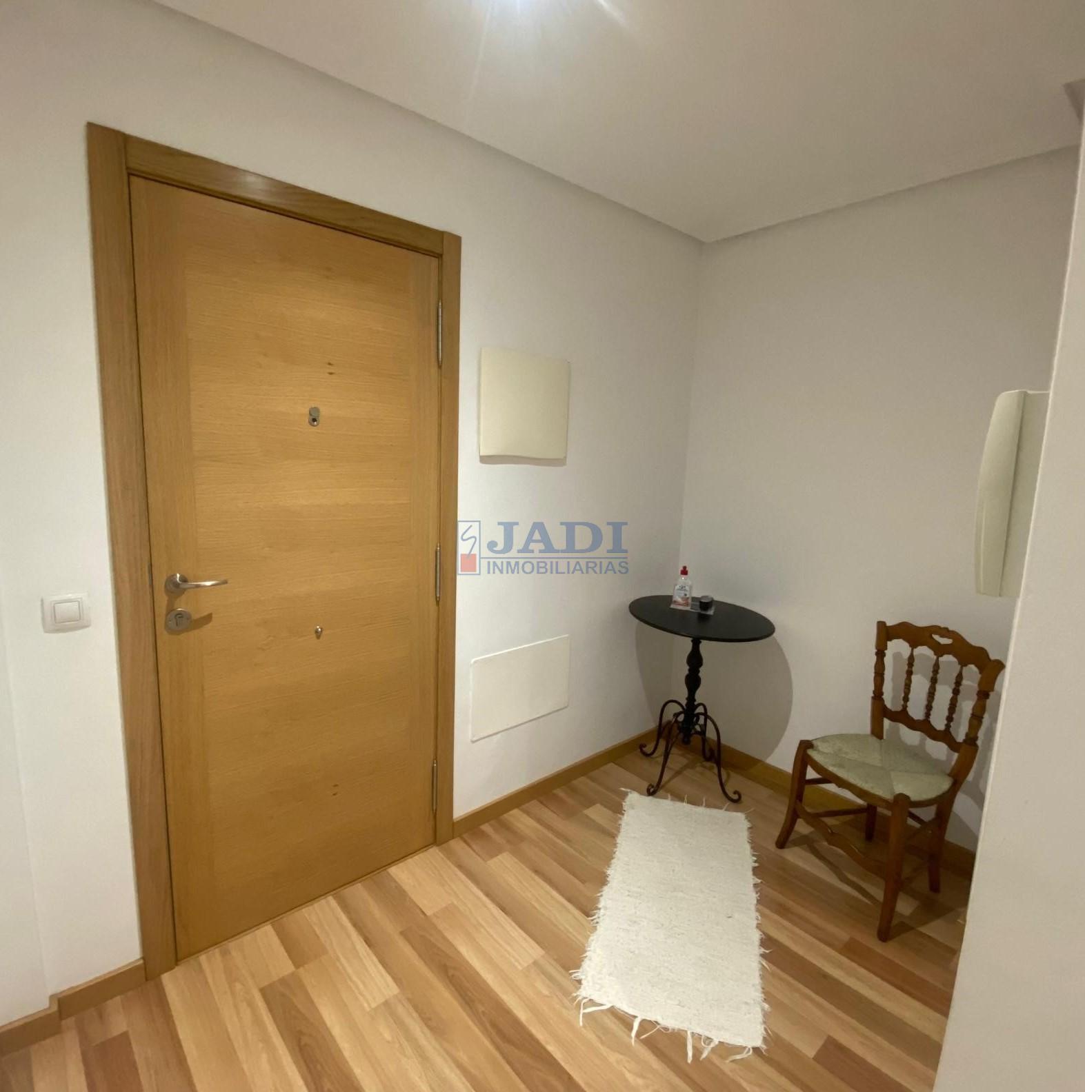 For sale of flat in Valdepeñas