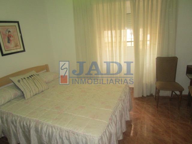 Venta de casa en Valdepeñas