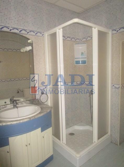 Venta de piso en Valdepeñas