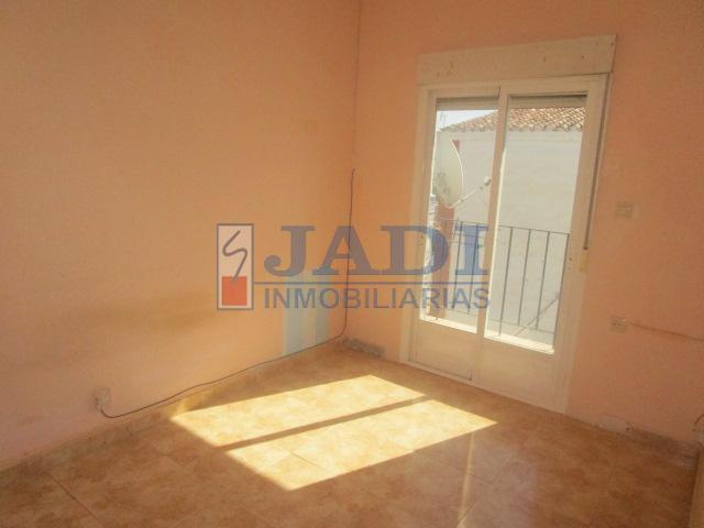 Venta de piso en Valdepeñas