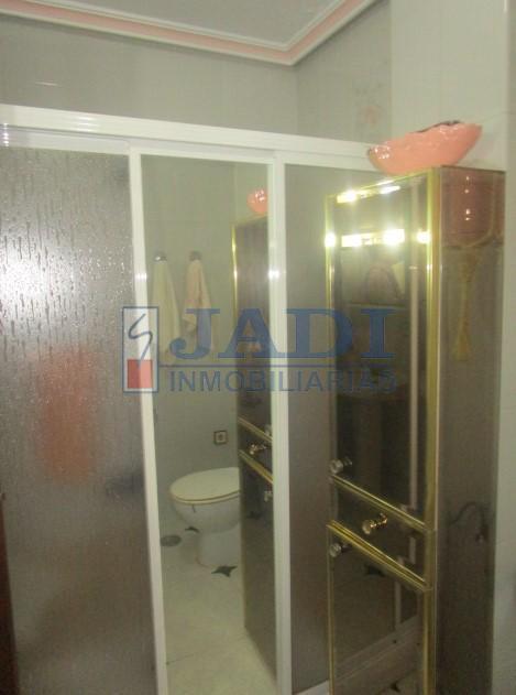 Venta de piso en Valdepeñas