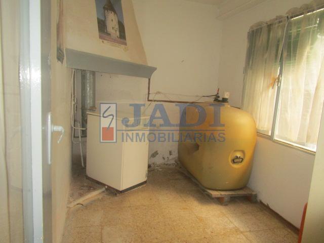 For sale of house in Valdepeñas