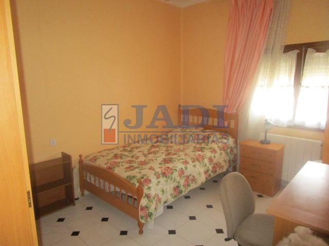 For sale of house in Valdepeñas