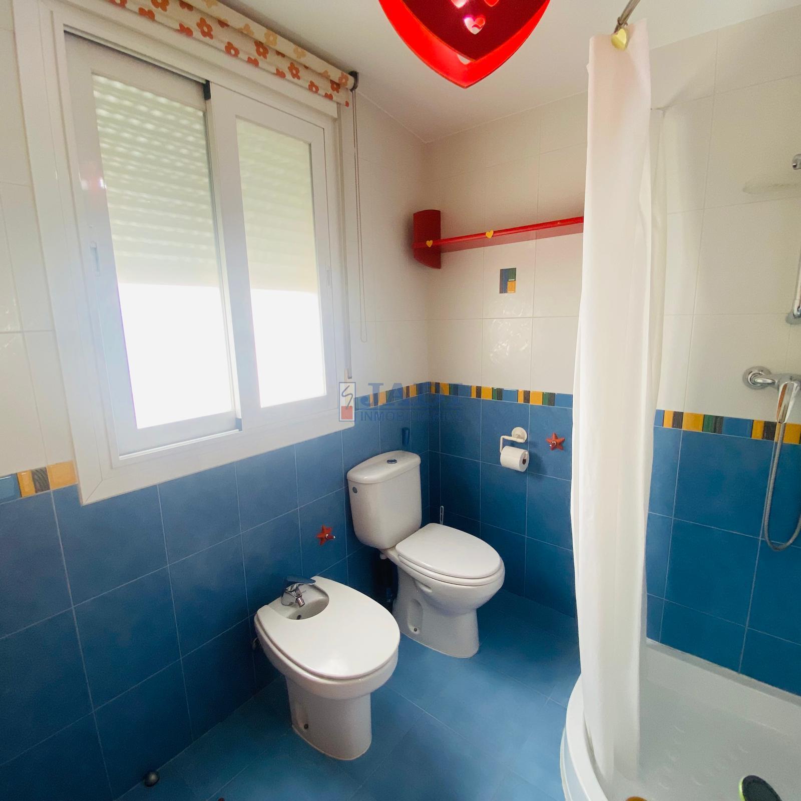 For sale of penthouse in Valdepeñas