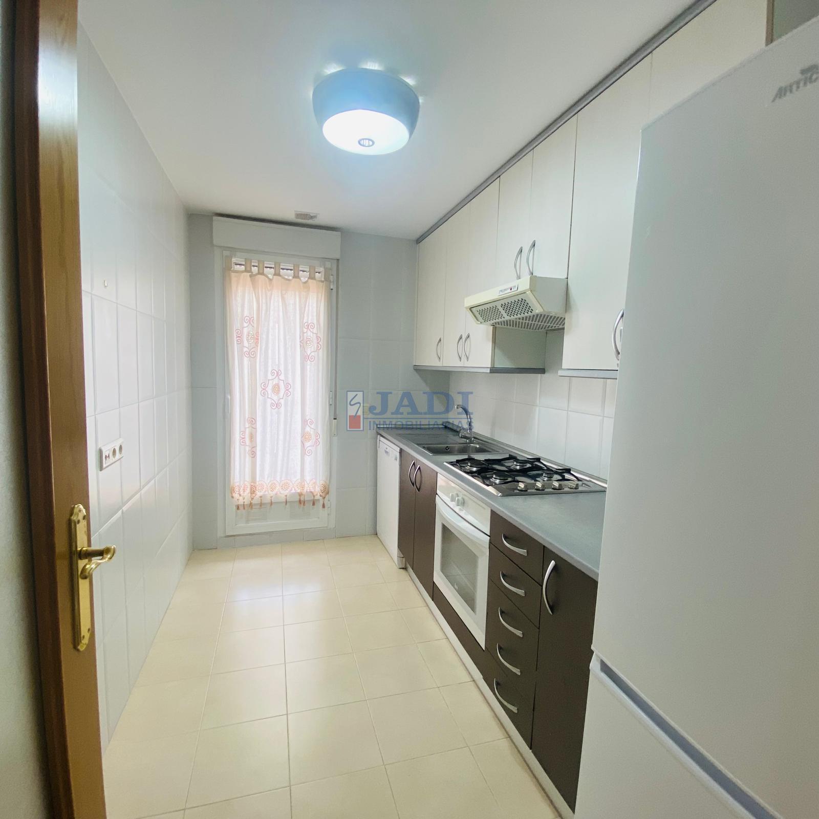 Venta de piso en Valdepeñas