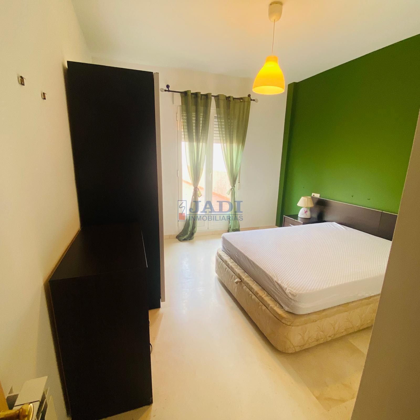 Venta de piso en Valdepeñas