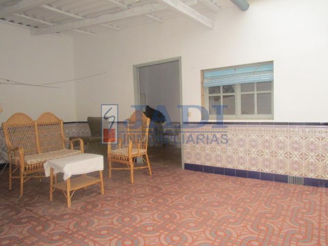 For sale of house in Valdepeñas