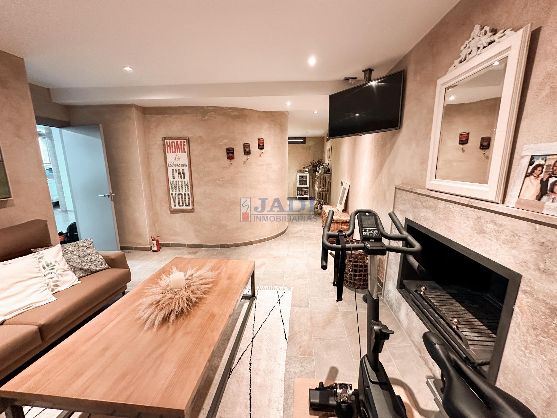 For sale of chalet in Valdepeñas