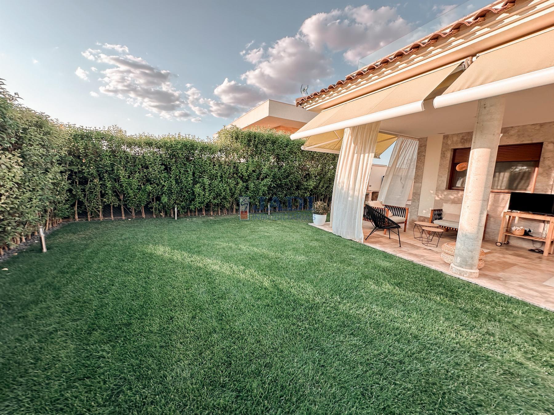 For sale of chalet in Valdepeñas