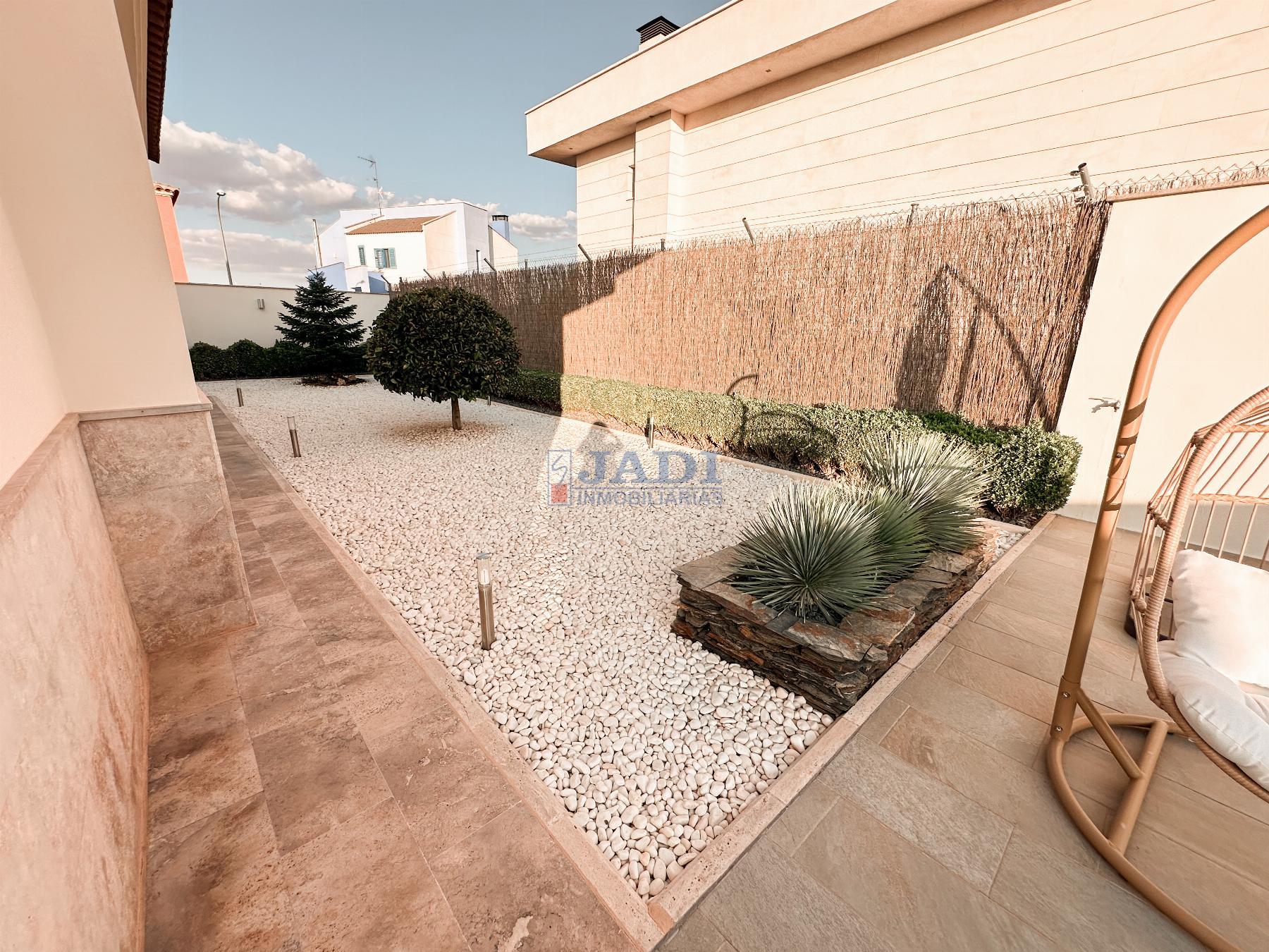 For sale of chalet in Valdepeñas