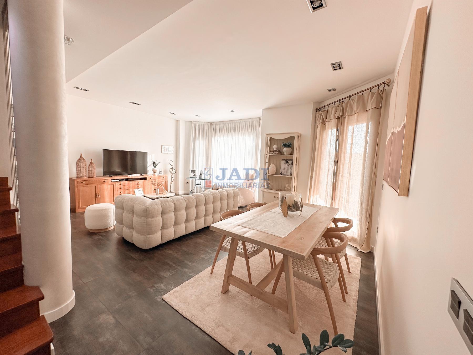 For sale of chalet in Valdepeñas
