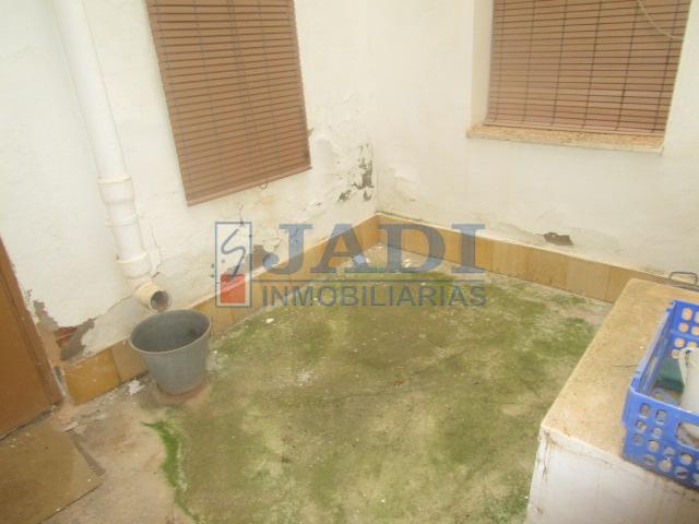 Venta de casa en Valdepeñas