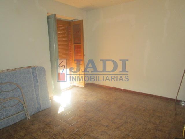 Venta de casa en Valdepeñas