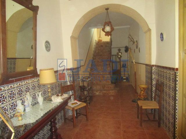 Venta de casa en Valdepeñas