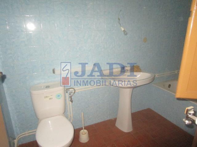 Venta de casa en Valdepeñas