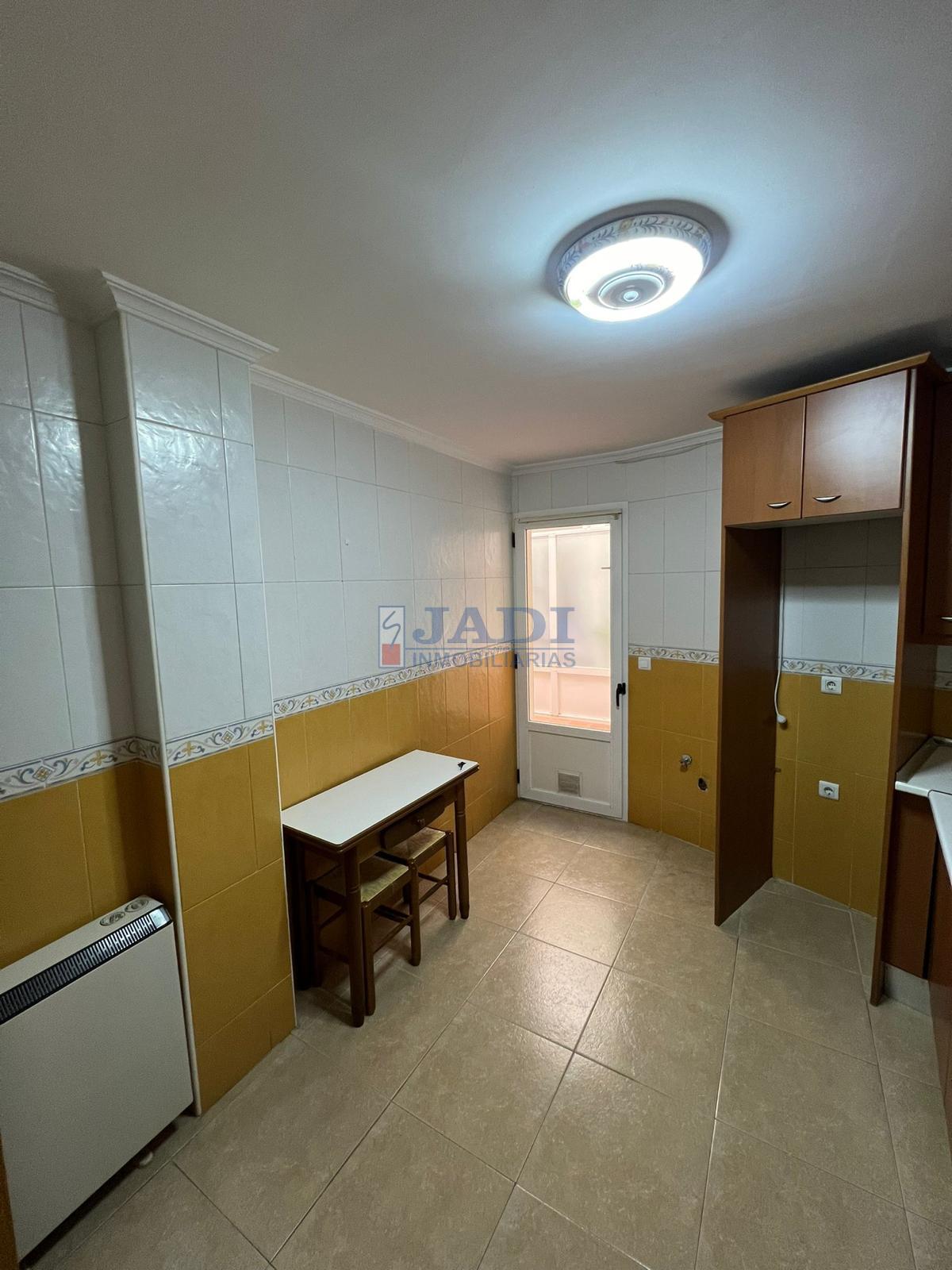 For sale of flat in Moral de Calatrava