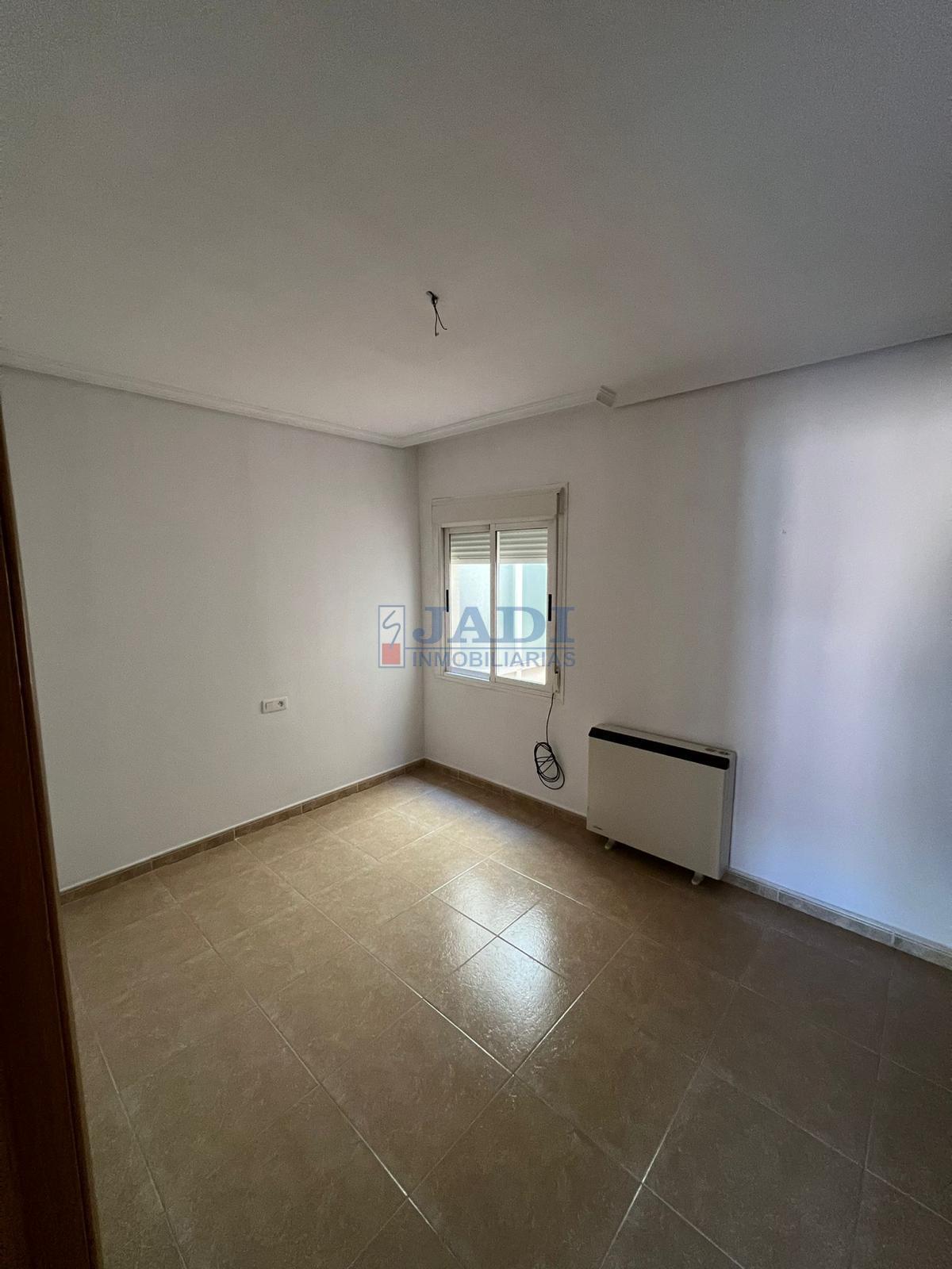 For sale of flat in Moral de Calatrava