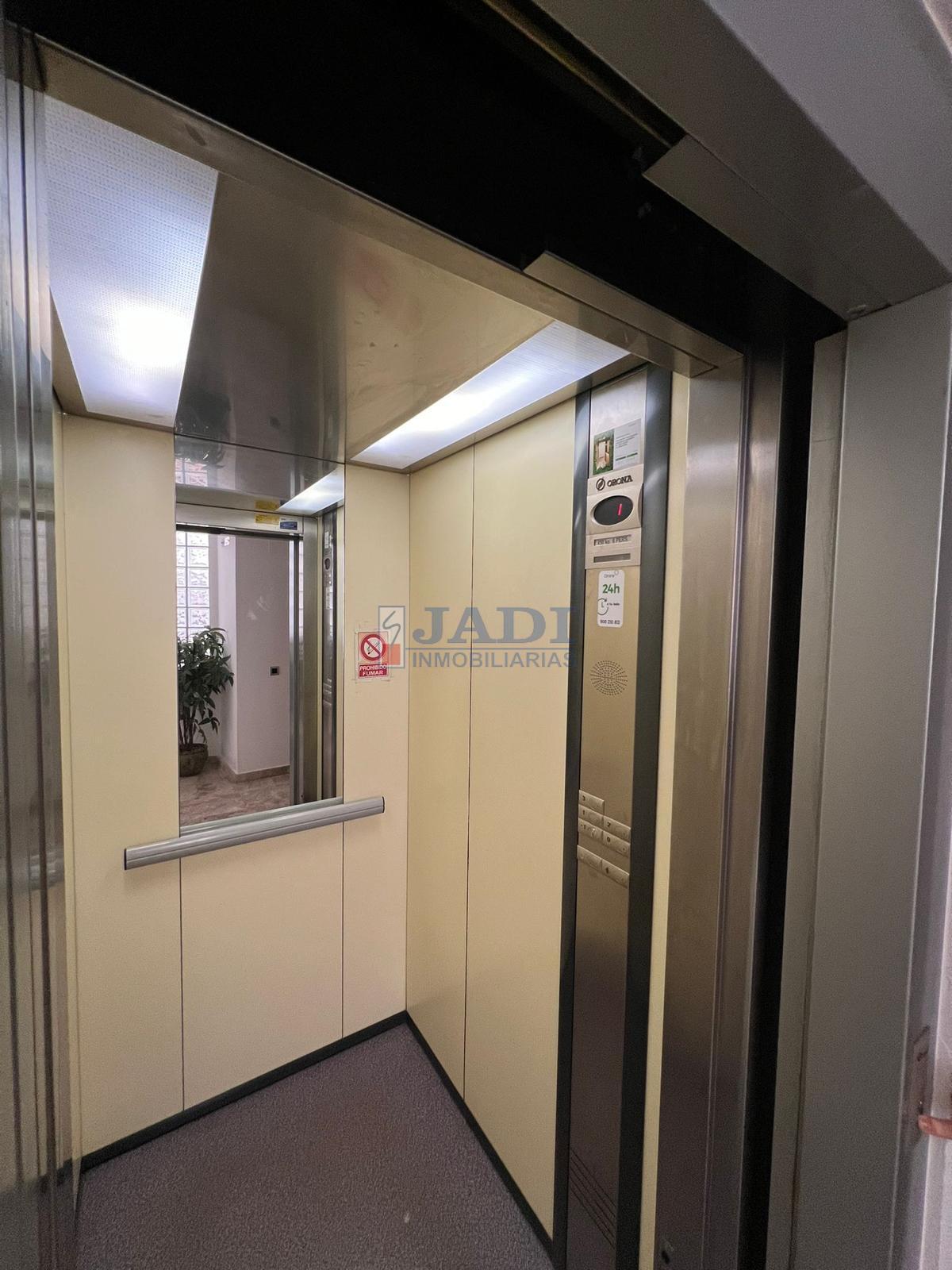 For sale of flat in Moral de Calatrava