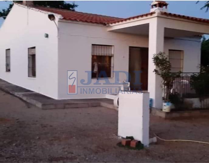 For sale of rural property in Almuradiel