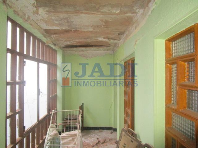 Venta de casa en Valdepeñas