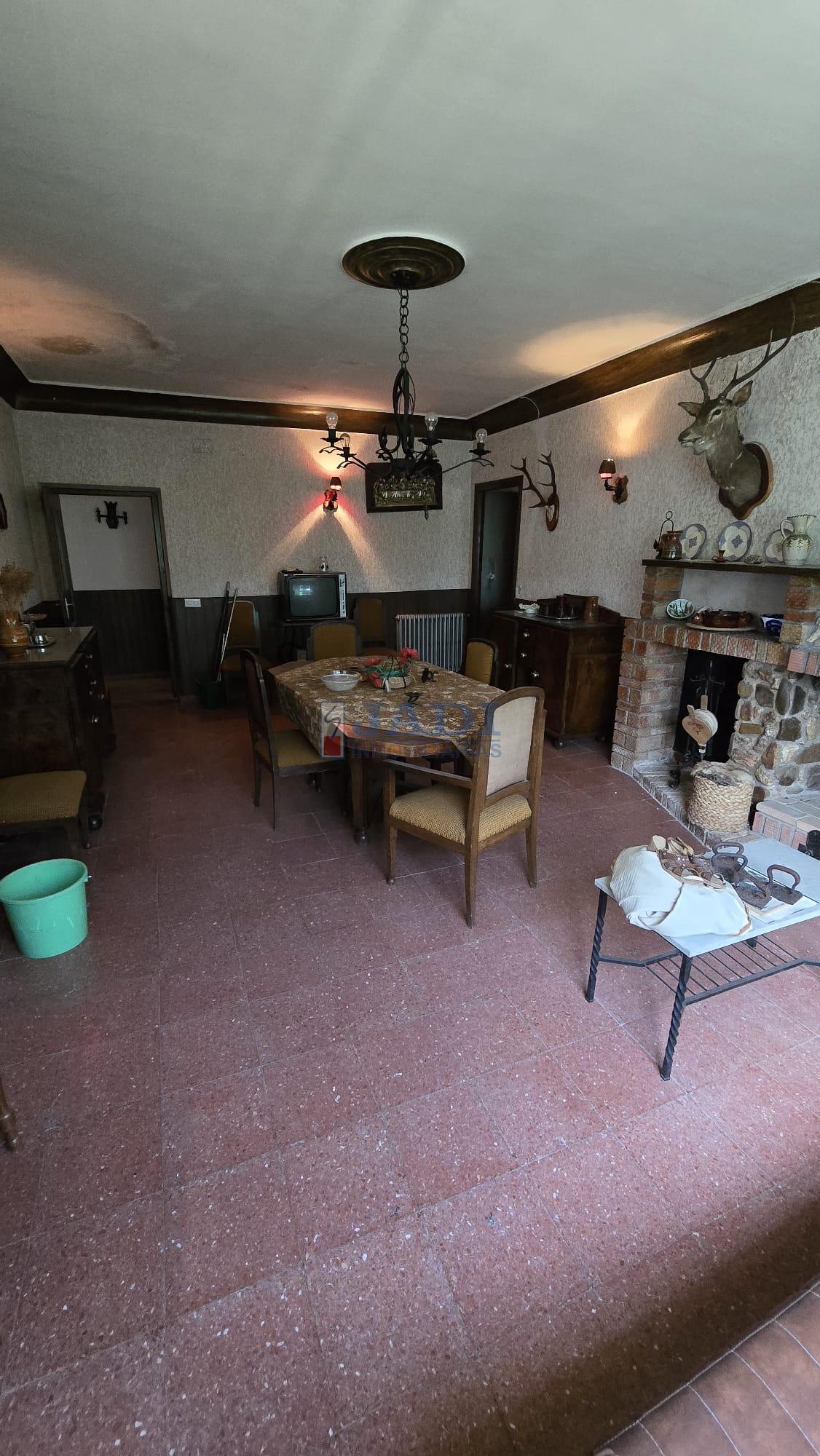 Venta de chalet en Almuradiel