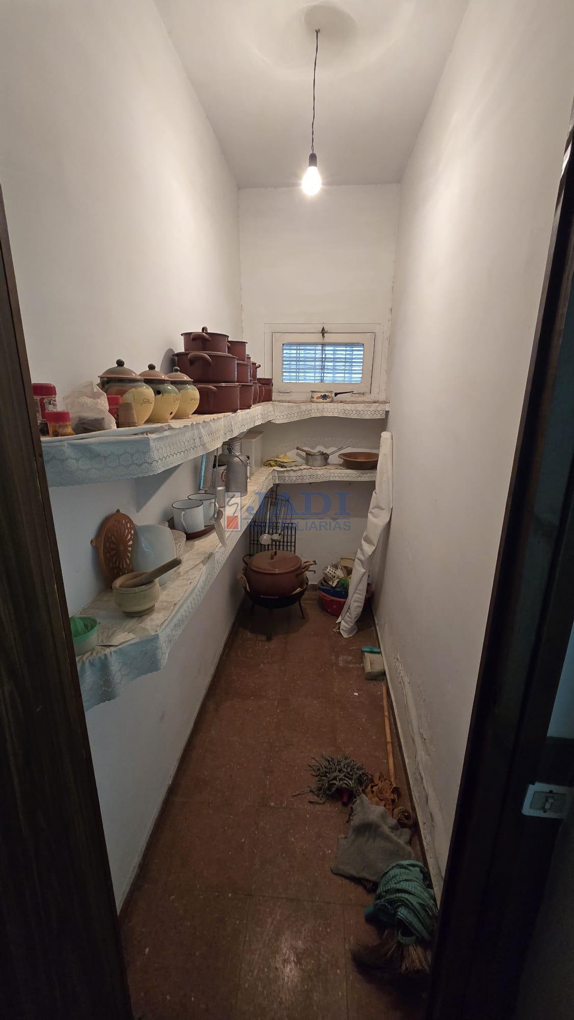 Venta de chalet en Almuradiel