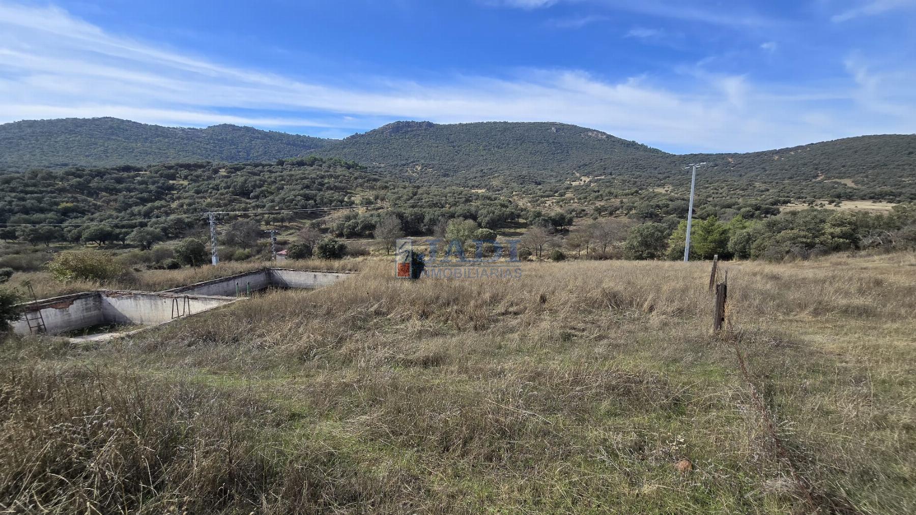 Venta de chalet en Almuradiel