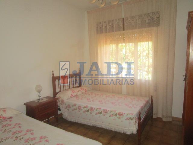 For sale of house in Valdepeñas