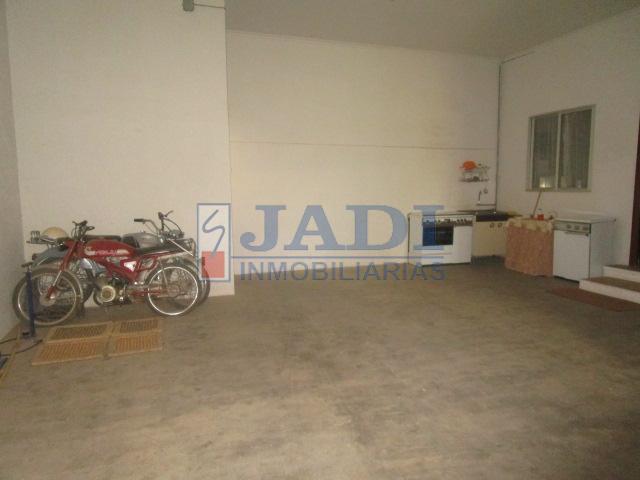 For sale of house in Valdepeñas