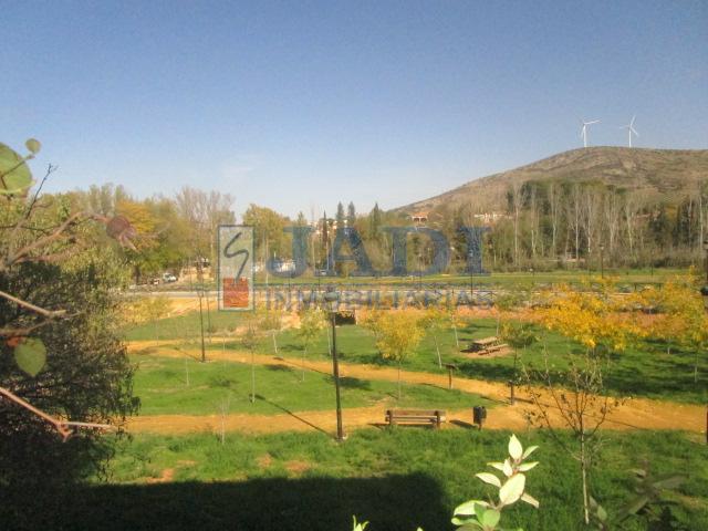 For sale of house in Valdepeñas