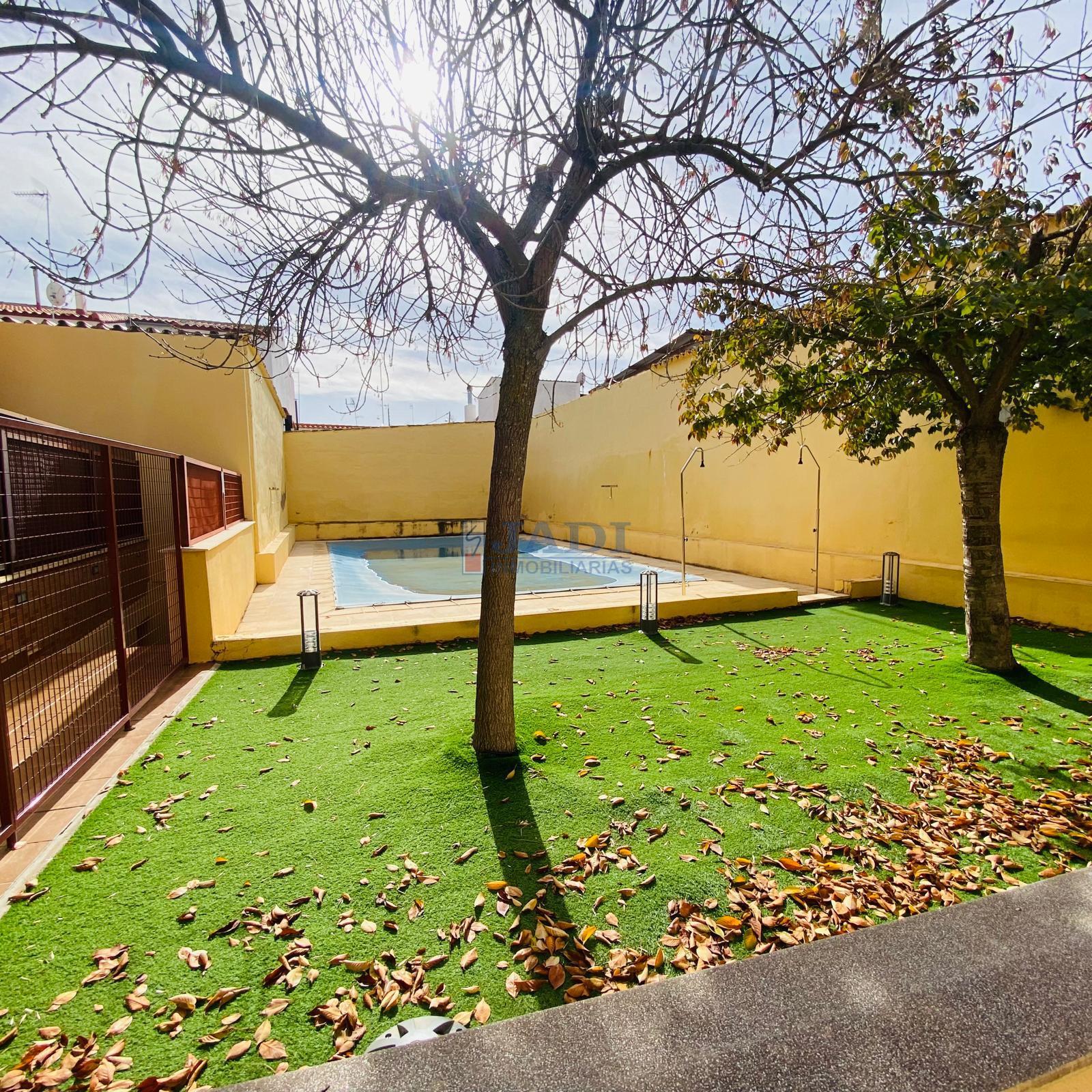 For rent of apartment in Valdepeñas