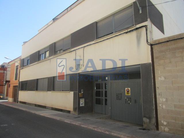Vente de garage dans Valdepeñas