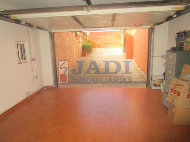 Venta de chalet en Valdepeñas