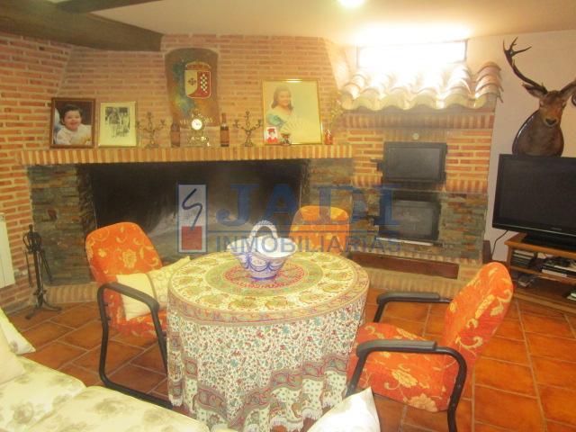 Venta de chalet en Valdepeñas
