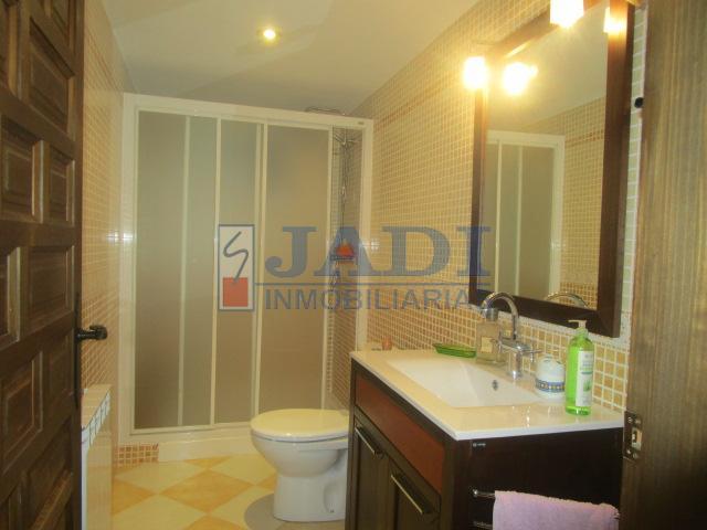 Venta de chalet en Valdepeñas