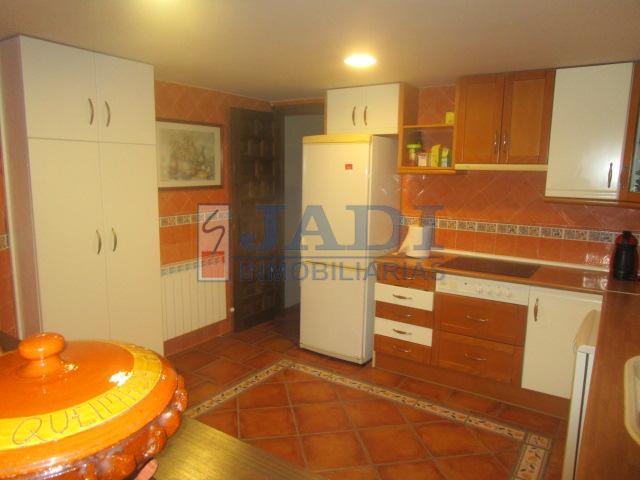 Venta de chalet en Valdepeñas