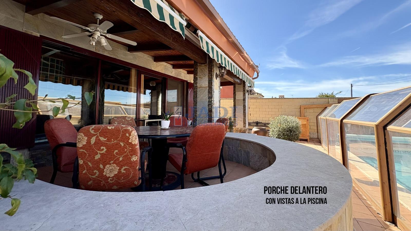 Venta de chalet en Valdepeñas